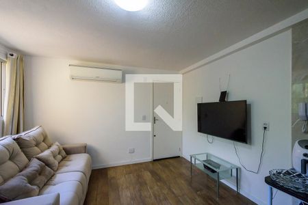 Sala 1 de apartamento à venda com 2 quartos, 40m² em Glória, Porto Alegre