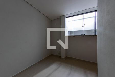 Quarto 1 de casa para alugar com 3 quartos, 200m² em Vila Alpina, São Paulo