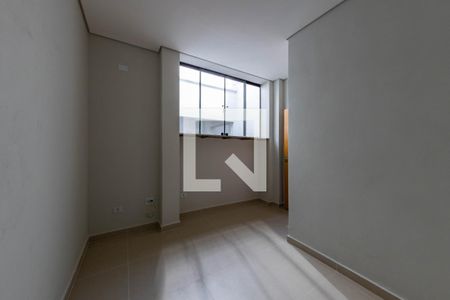 Quarto 1 de casa para alugar com 3 quartos, 200m² em Vila Alpina, São Paulo