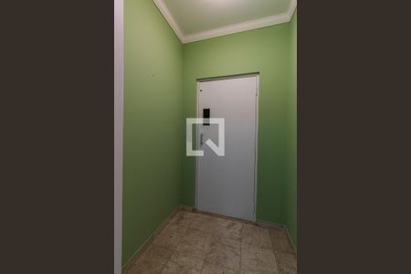 Hall de entrada de apartamento à venda com 3 quartos, 200m² em Real Parque, São Paulo