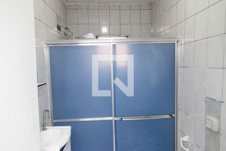 Banheiro de casa à venda com 3 quartos, 200m² em Taboão, Diadema