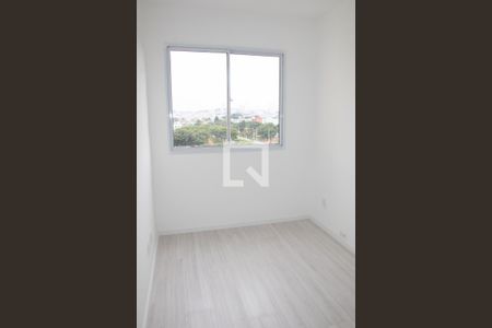 Quarto 1 de apartamento para alugar com 2 quartos, 40m² em Vila Sabrina, São Paulo