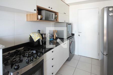 Cozinha de apartamento à venda com 1 quarto, 31m² em Vila Ema, São Paulo