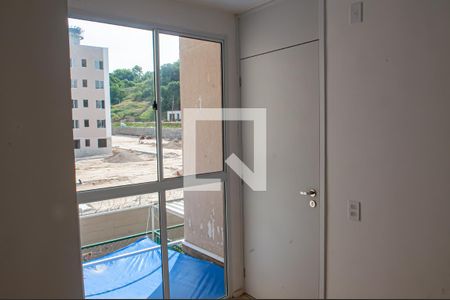 sala de apartamento para alugar com 2 quartos, 45m² em Curicica, Rio de Janeiro