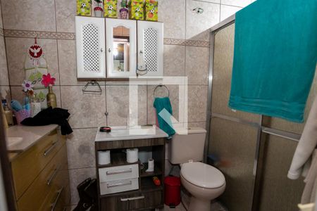 Banheiro da Suíte 1 de casa à venda com 3 quartos, 330m² em Rubem Berta, Porto Alegre