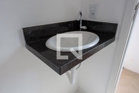 Lavabo - detalhes de casa de condomínio para alugar com 2 quartos, 67m² em Jardim Petrópolis, Cotia