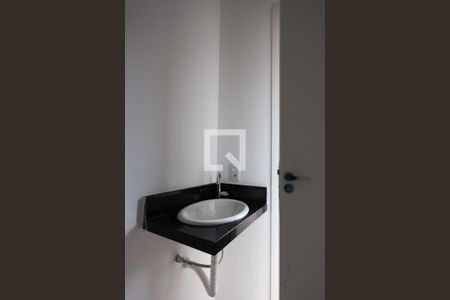 Lavabo - detalhes de casa de condomínio para alugar com 2 quartos, 67m² em Jardim Petrópolis, Cotia