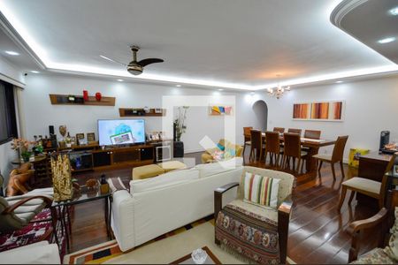 Sala de apartamento para alugar com 4 quartos, 217m² em Tijuca, Rio de Janeiro