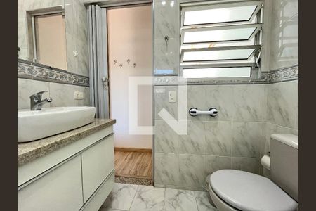 Banheiro da Suíte de casa à venda com 2 quartos, 325m² em Vila Guarani (z Sul), São Paulo