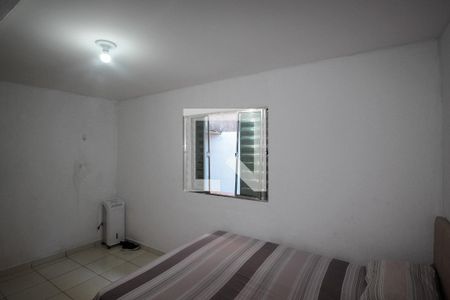 Casa 1 - Quarto 1 de casa à venda com 2 quartos, 70m² em Vila Caraguatá, São Paulo