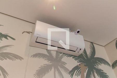 Casa de condomínio à venda com 567m², 5 quartos e 4 vagas Casa de condomínio à venda com 567m², 5 quartos e 4 vagasDetalhe