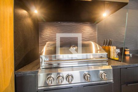 Casa de condomínio à venda com 567m², 5 quartos e 4 vagas Casa de condomínio à venda com 567m², 5 quartos e 4 vagasDetalhe