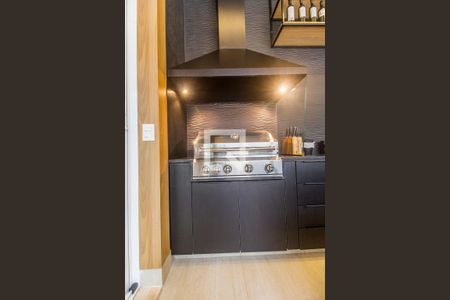 Casa de condomínio à venda com 567m², 5 quartos e 4 vagas Casa de condomínio à venda com 567m², 5 quartos e 4 vagasDetalhe