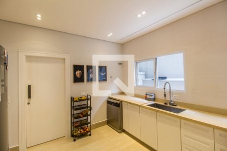 Casa de condomínio à venda com 567m², 5 quartos e 4 vagas Casa de condomínio à venda com 567m², 5 quartos e 4 vagasCozinha