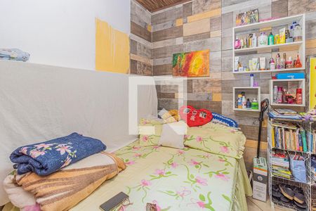 Quarto 2 de casa à venda com 2 quartos, 150m² em Olaria, Canoas