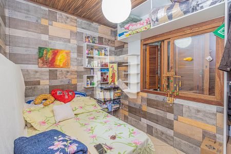 Quarto 2 de casa à venda com 2 quartos, 150m² em Olaria, Canoas