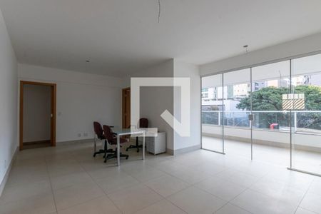 Apartamento à venda com 128m², 4 quartos e 3 vagasSala