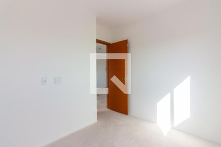 Quarto 2 de apartamento para alugar com 2 quartos, 47m² em Jardim Maria Luiza, Osasco