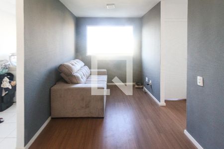 Sala de apartamento para alugar com 2 quartos, 44m² em Jardim Imperador (zona Leste), São Paulo