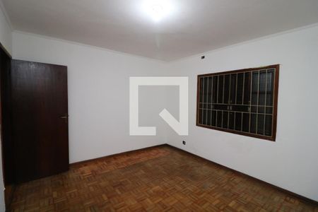 Quarto de casa à venda com 3 quartos, 207m² em Jardim Record, São Paulo