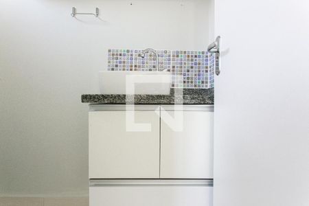 Lavabo de casa de condomínio para alugar com 3 quartos, 100m² em Vila Matilde, São Paulo