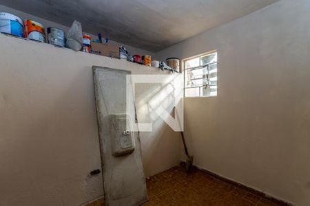 Casa à venda com 157m², 3 quartos e 2 vagas Casa à venda com 157m², 3 quartos e 2 vagasEdícula