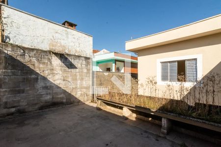 Casa à venda com 157m², 3 quartos e 2 vagas Casa à venda com 157m², 3 quartos e 2 vagasCobertura da edícula
