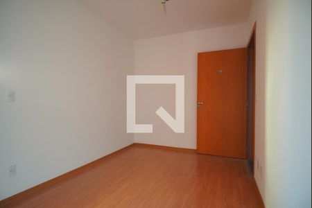 Sala  de apartamento à venda com 2 quartos, 41m² em Rubem Berta, Porto Alegre