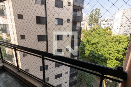 Vista de apartamento para alugar com 3 quartos, 155m² em Vila Suzana, São Paulo