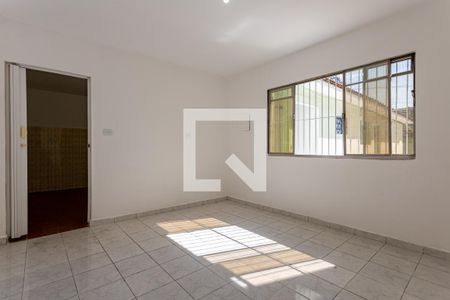 Quarto de casa para alugar com 1 quarto, 50m² em Vila Moraes, São Paulo