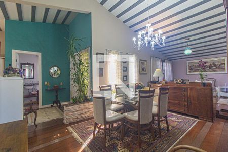 Sala de estar de casa para alugar com 4 quartos, 350m² em Jardim Social, Curitiba