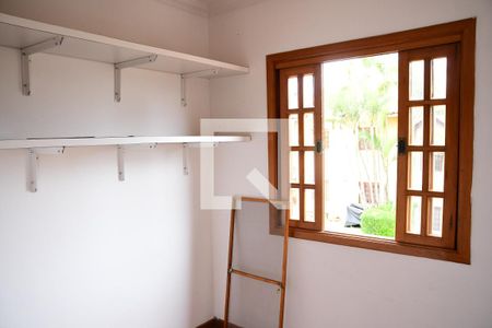 Quarto 2 de casa de condomínio para alugar com 3 quartos, 180m² em Jardim da Gloria, Cotia