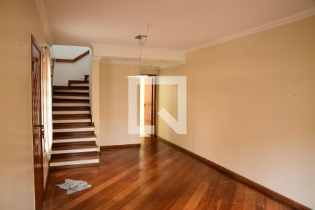 Sala de casa de condomínio para alugar com 3 quartos, 180m² em Jardim da Gloria, Cotia