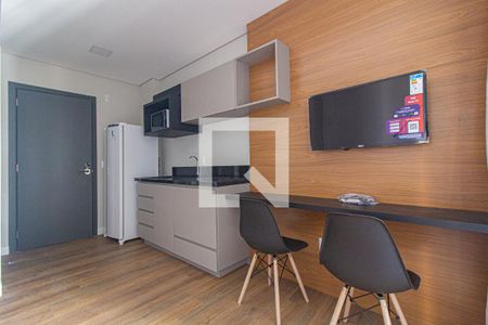 Cozinha/Sala de kitnet/studio para alugar com 1 quarto, 32m² em Batel , Curitiba