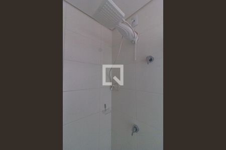 Banheiro de kitnet/studio para alugar com 1 quarto, 32m² em Batel , Curitiba