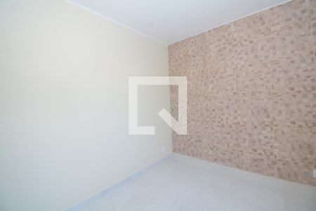 Sala de casa de condomínio para alugar com 1 quarto, 50m² em Vila da Penha, Rio de Janeiro