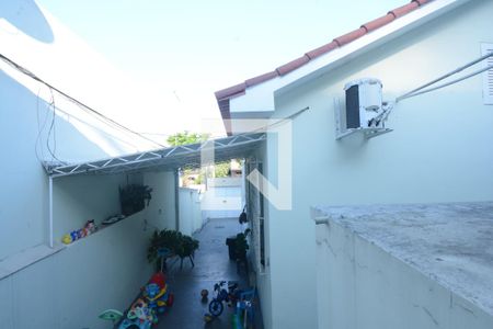 Vista da Sala de casa de condomínio para alugar com 1 quarto, 50m² em Vila da Penha, Rio de Janeiro