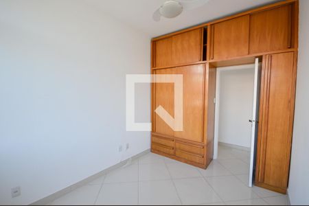 Quarto 1 de apartamento à venda com 2 quartos, 60m² em Praca da Bandeira, Rio de Janeiro