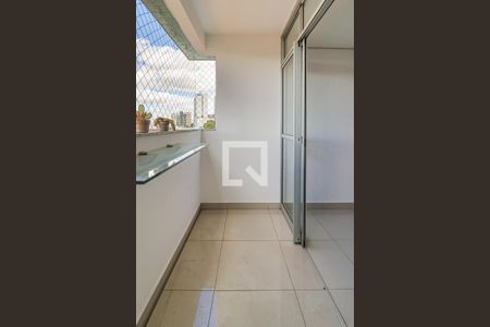 Varanda da Sala de apartamento para alugar com 3 quartos, 70m² em Maria Virgínia, Belo Horizonte