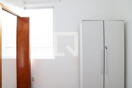 Quarto de kitnet/studio para alugar com 1 quarto, 38m² em Santa Ifigênia, São Paulo