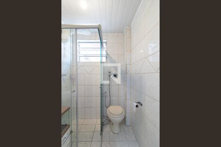 Banheiro de apartamento à venda com 1 quarto, 40m² em Partenon, Porto Alegre