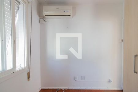 Quarto de apartamento à venda com 1 quarto, 40m² em Partenon, Porto Alegre