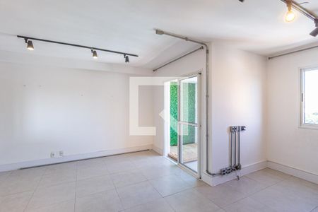 Sala de apartamento para alugar com 2 quartos, 70m² em Km 18, Osasco