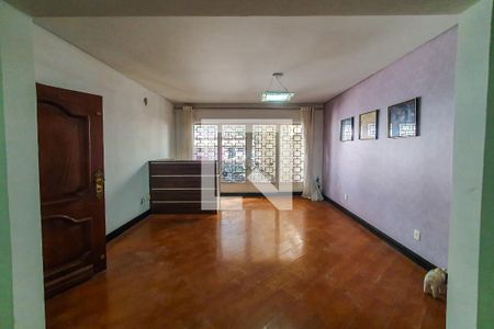 sala de casa para alugar com 4 quartos, 240m² em Vila Mariana, São Paulo