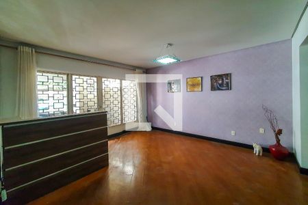 sala de casa para alugar com 4 quartos, 240m² em Vila Mariana, São Paulo