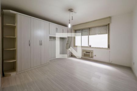 Sala/Quarto de kitnet/studio para alugar com 1 quarto, 24m² em Centro Histórico, Porto Alegre