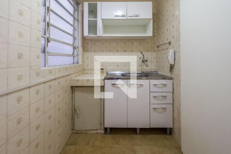 Cozinha de kitnet/studio para alugar com 1 quarto, 24m² em Centro Histórico, Porto Alegre