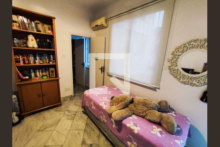Suíte de casa de condomínio à venda com 4 quartos, 300m² em Lins de Vasconcelos, Rio de Janeiro