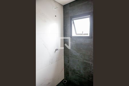 Cozinha de casa de condomínio à venda com 2 quartos, 100m² em Vila Pinheirinho, Santo André