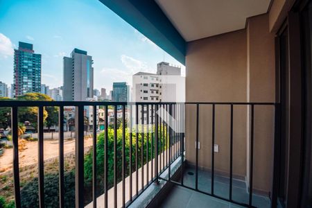 Varanda  de kitnet/studio à venda com 1 quarto, 23m² em Barra Funda, São Paulo